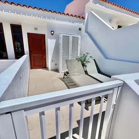 Teide View Malibu Park Адехе