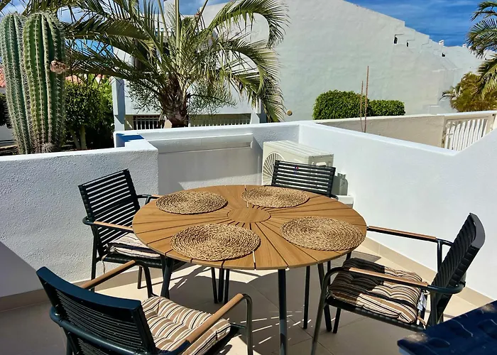 Teide View Malibu Park *