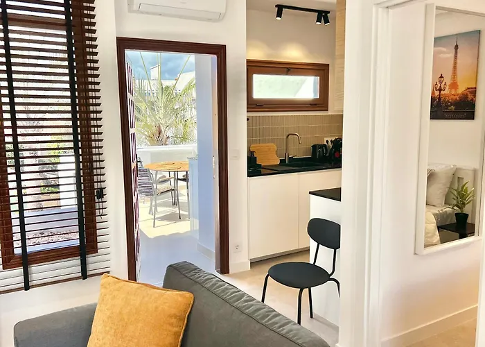 Teide View Malibu Park Apartment